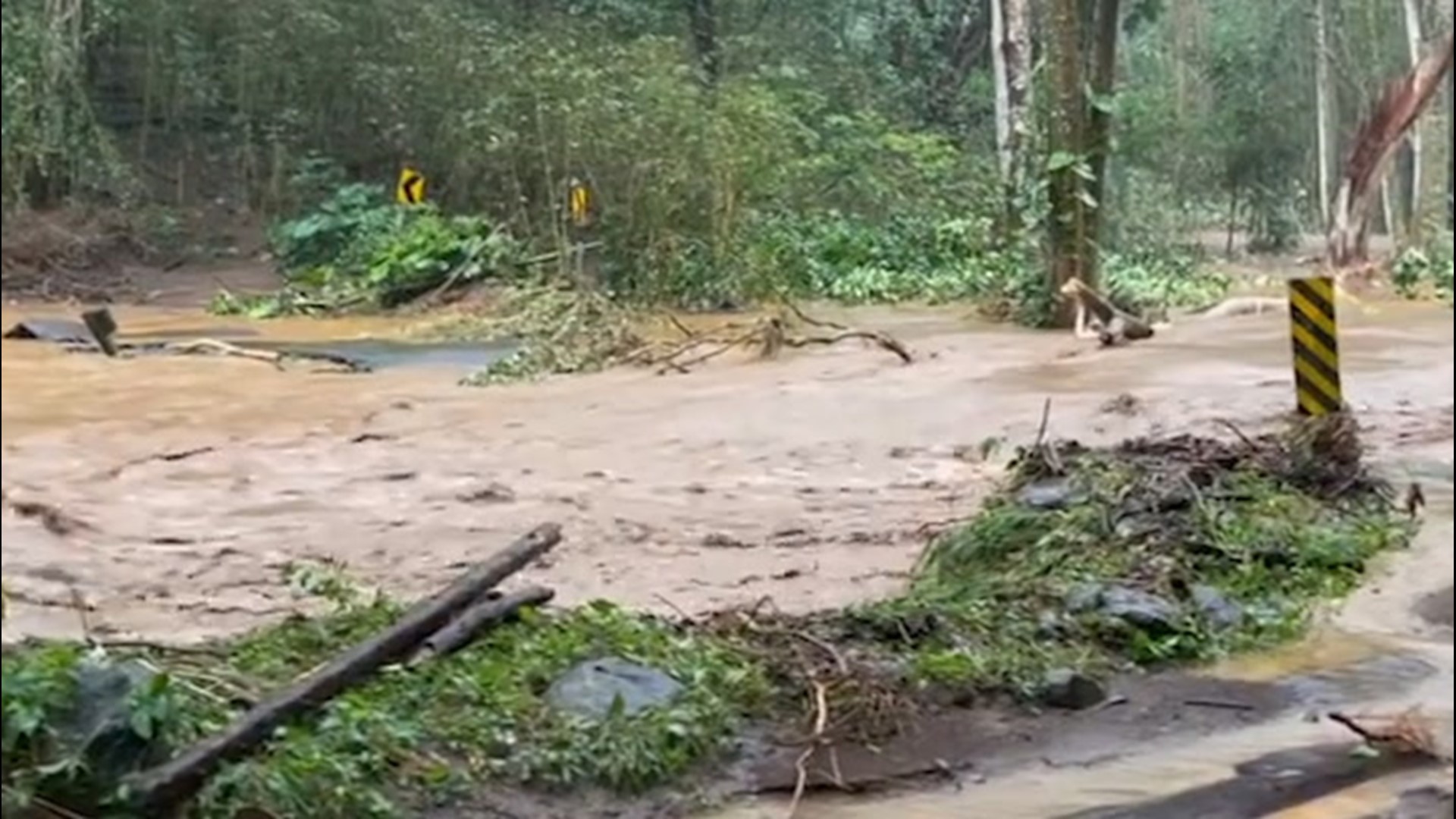 Haiku, Hawaii, experienced severe flash flooding after Kaupakalua Dam was breached thanks to heavy rain on March 8.