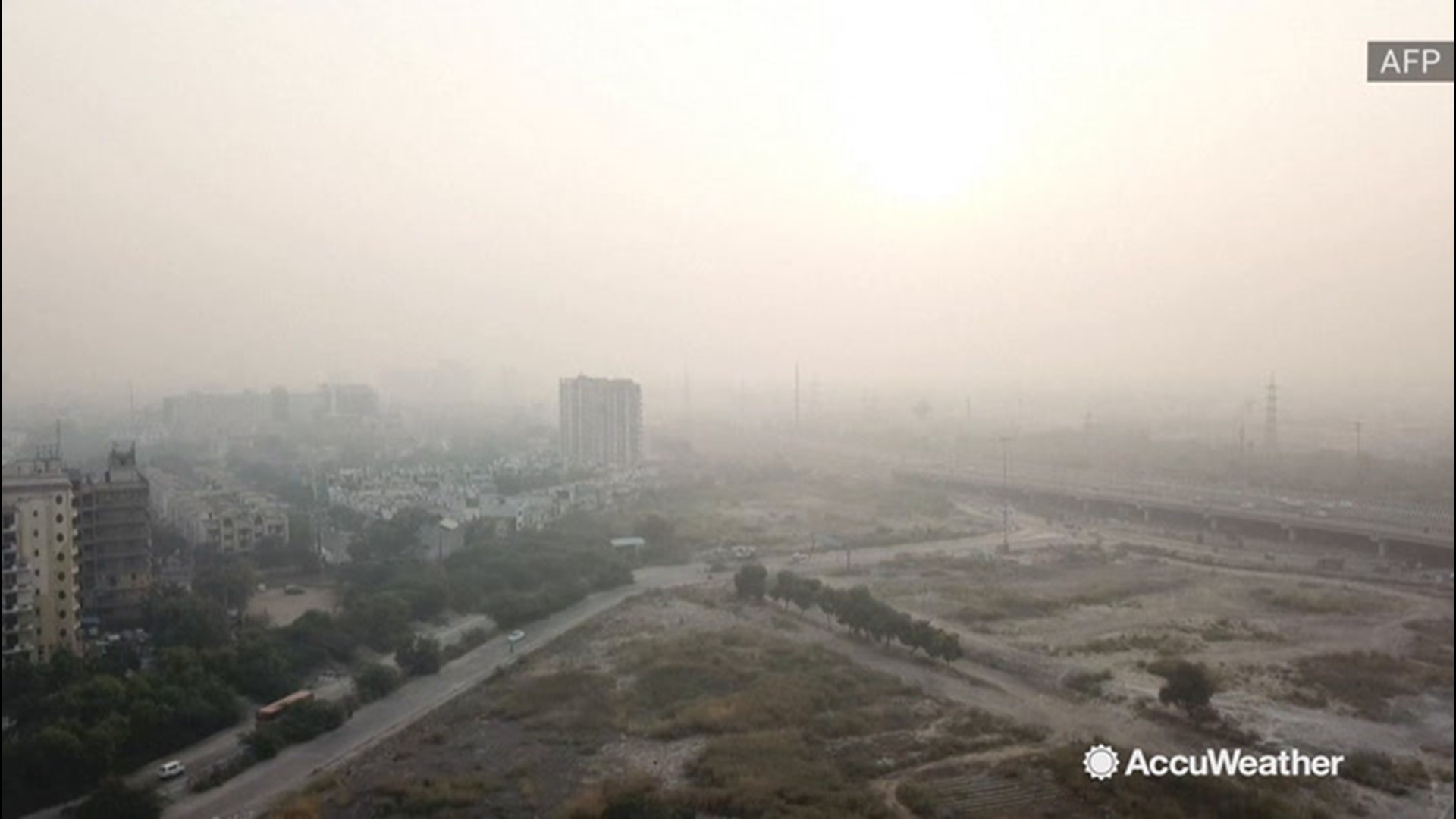 Thick smog settled in over New Delhi, India, as pollution levels rose to unhealthy levels on Oct. 21. The smog is caused by a mixture of things, including vehicles and crop fires.