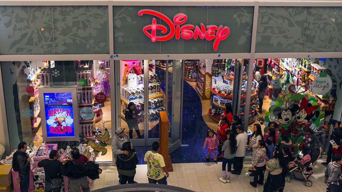 Disney Store - Ingram Park Mall - San Antonio, TX (March 15, 2021) 8 Days  Before Closing 