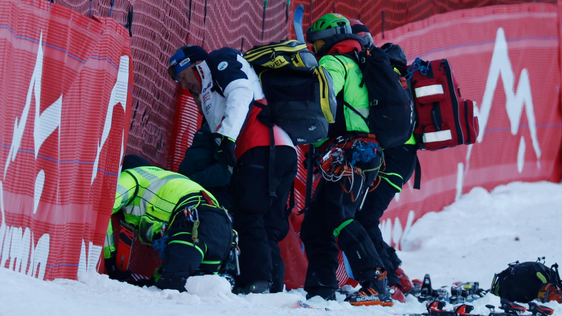  Safety concerns raised about 2026 Olympics ski venue after two crashes Illustration 