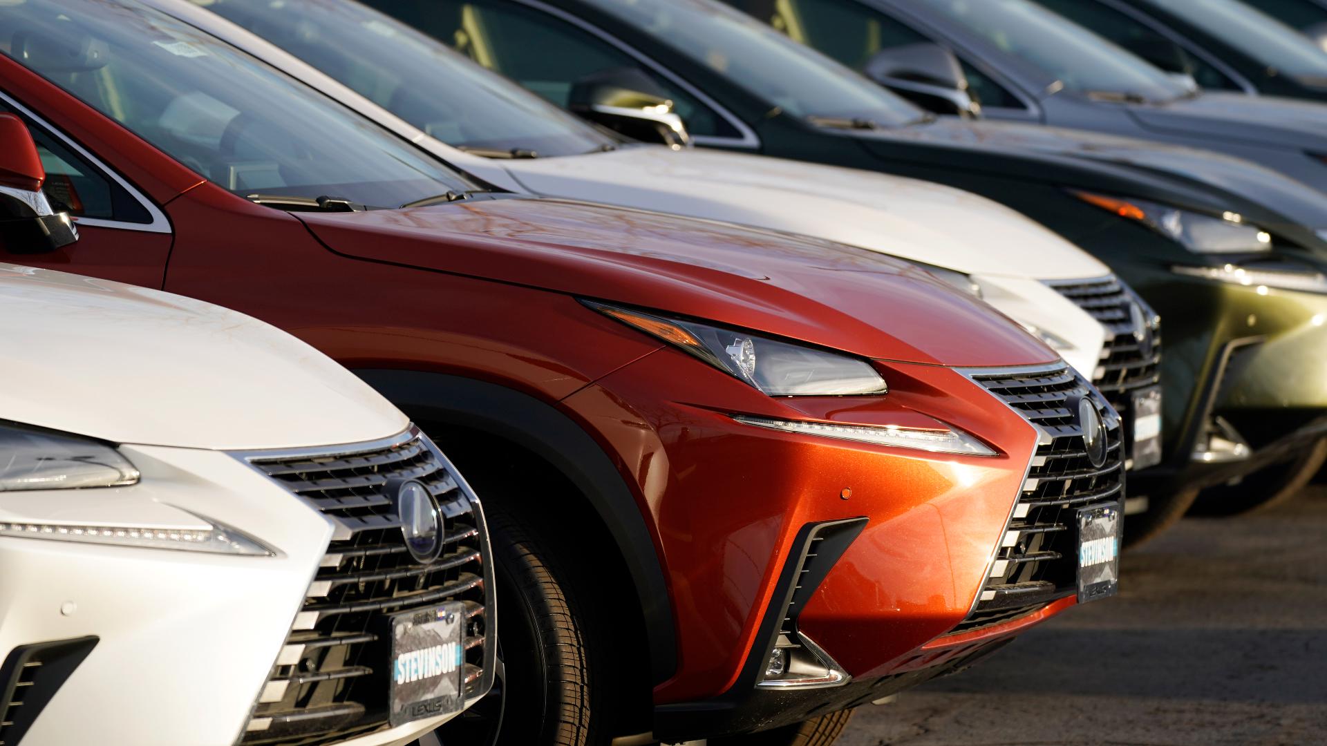 Caller Indicator More than 68,000 Lexus vehicles recalled over display error that could ...