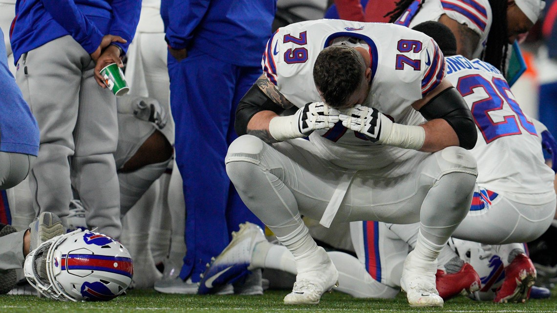 VIDEOS, PHOTOS: Aftermath of Damar Hamlin's collapse captured in detail;  See the somber reaction as fans pray for Buffalo Bills' safety