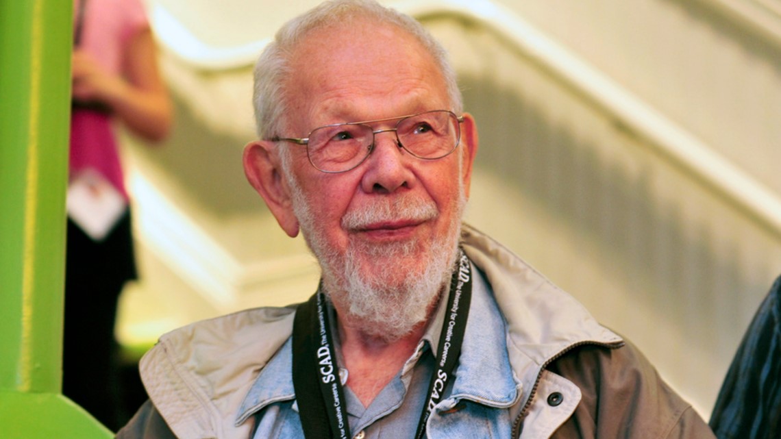 'Mad Magazine' cartoonist Al Jaffee dies at 102 - Vimarsana News