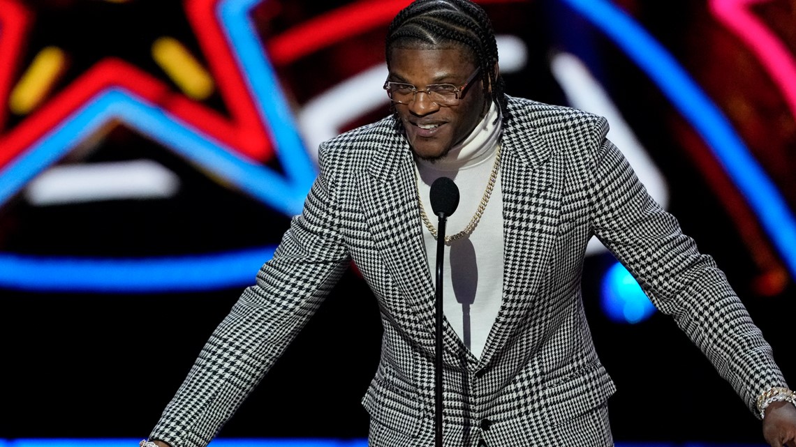Lamar Jackson named AP NFL Most Valuable Player