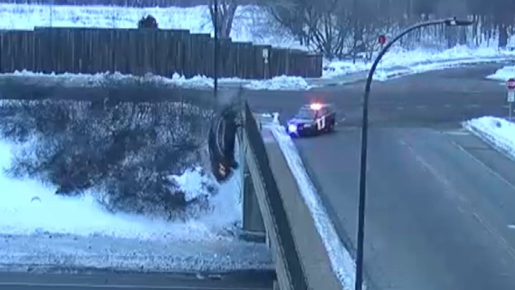 Car flies off bridge during pursuit on Minnesota freeway
