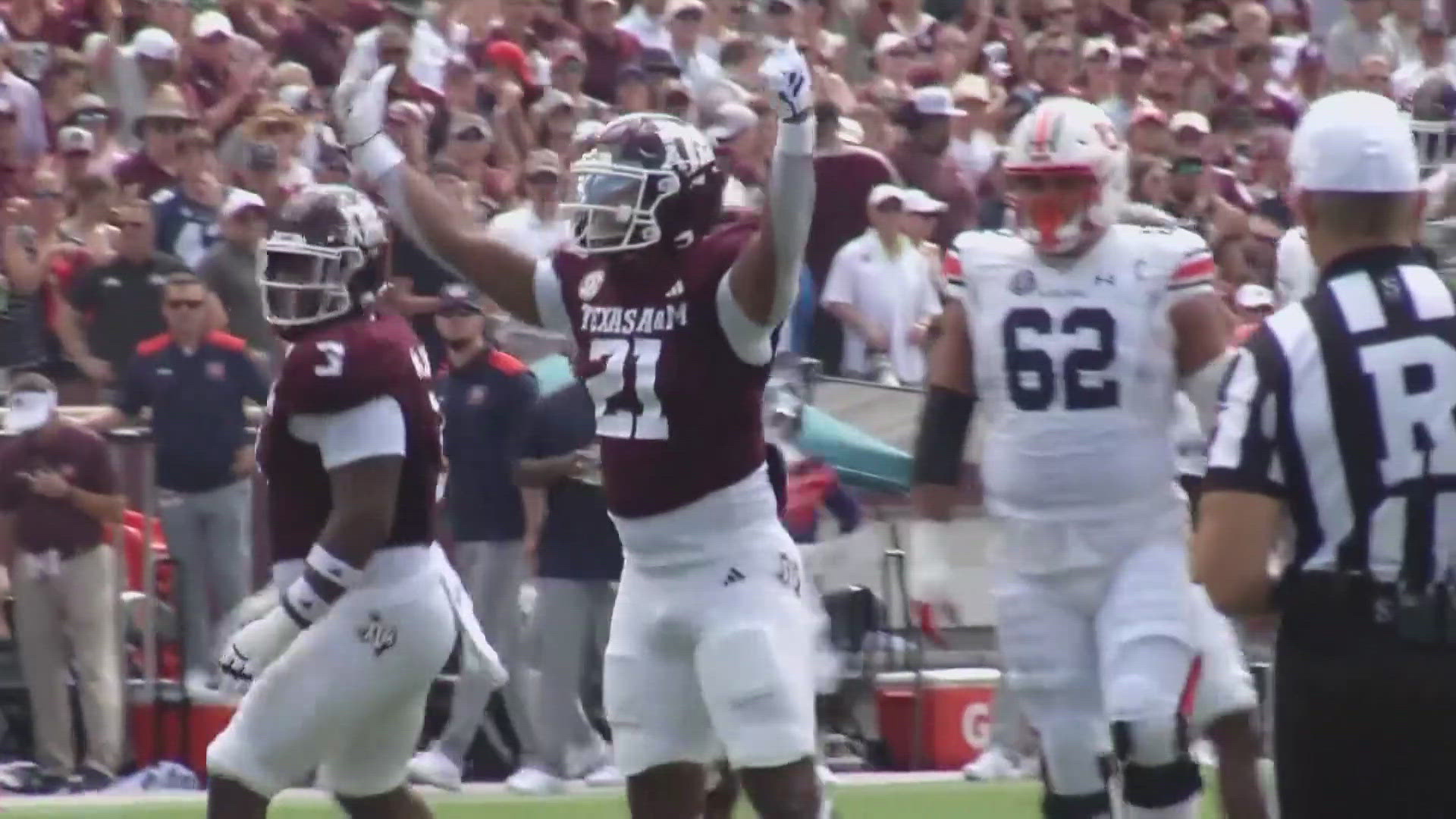 AP Top 25 Oregon, Penn State move behind No. 1 Texas. Army, Navy both