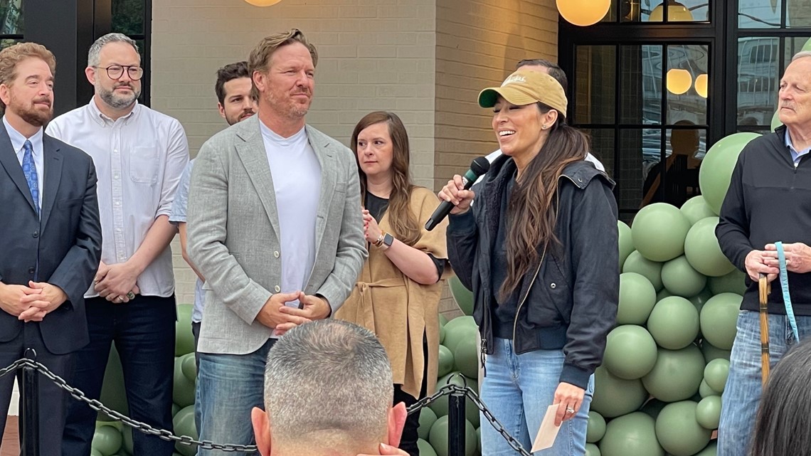 Chip & Joanna Gaines open Magnolia headquarters in downtown Waco - Vimarsana News