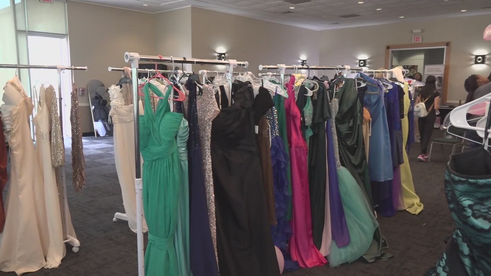 The “A Dress & A Blessing” event was hosted by Marcus Simmons Fashion & Arts Academy where young girls picked from hundreds of dresses.
