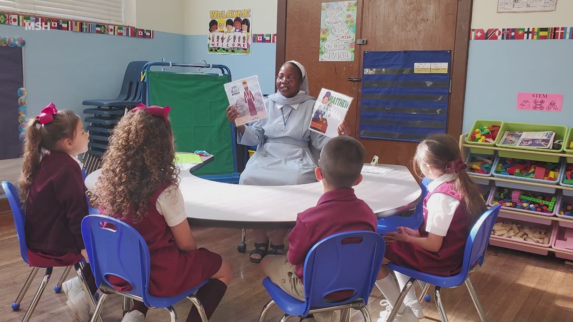 Pioneer program teaching international nuns how to teach in American Catholic Schools