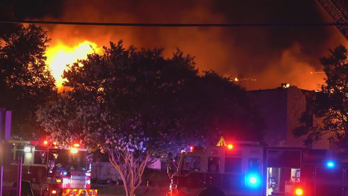 Firefighters rescue residents from balconies during early morning fire - Vimarsana News