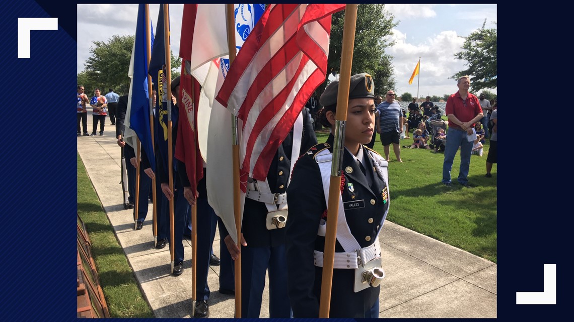 Hundreds gather to remember at Fort Sam Houston on Memorial Day