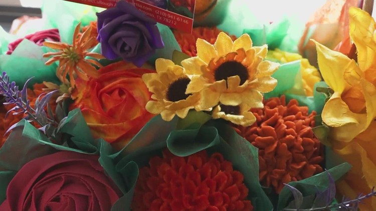 Edible flowers? Local pastor using artistic ability to create edible artwork