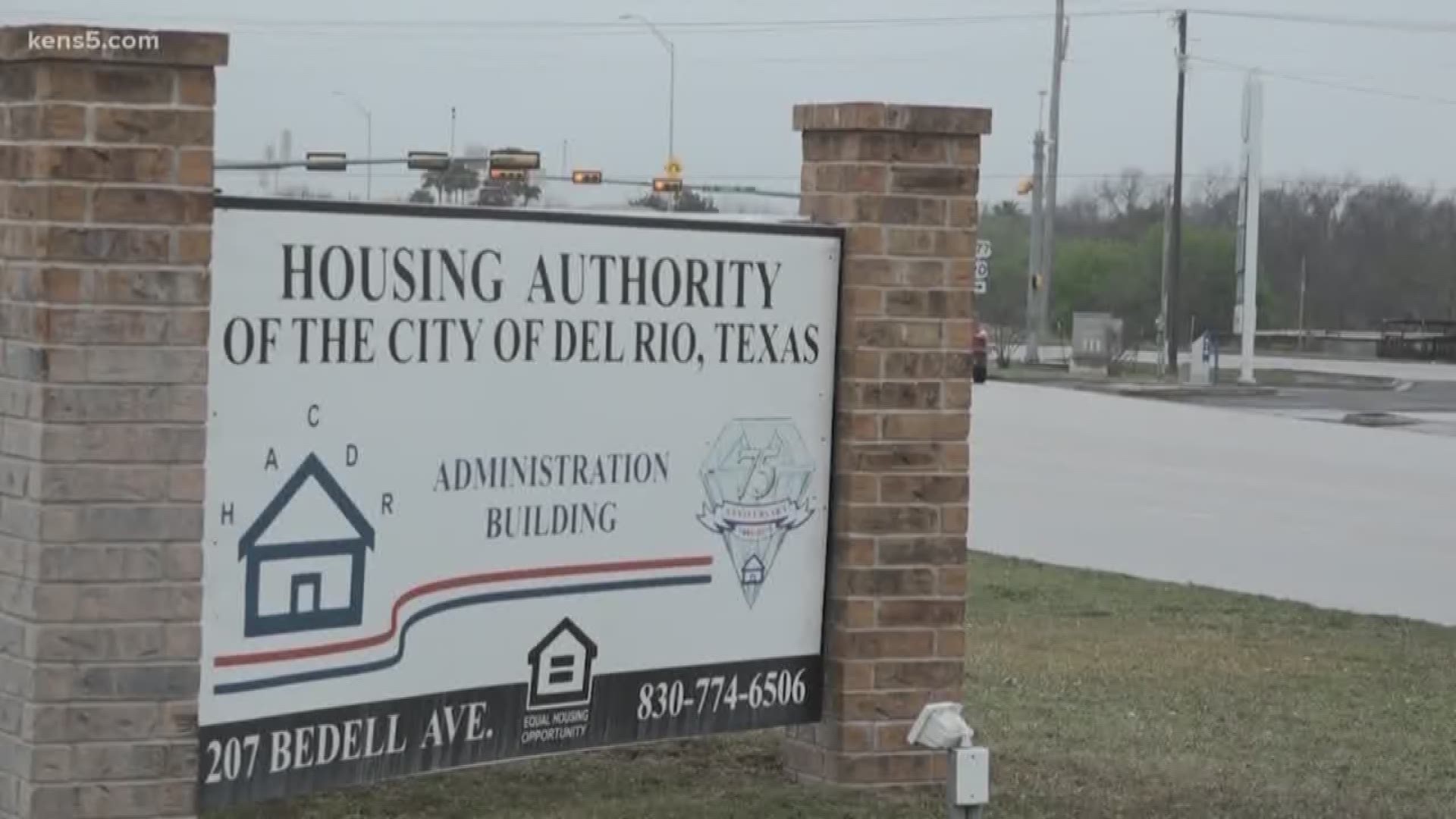 In 1998, a devastating flood hit Del Rio killing six people and leaving over a thousand people without homes. Three families who lost their homes during the flood relocated with the help of FEMA and the Del Rio Housing Authority, but after two decades those residents said the Housing Authority wants them out. Eyewitness News reporter Vanessa Croix explains.