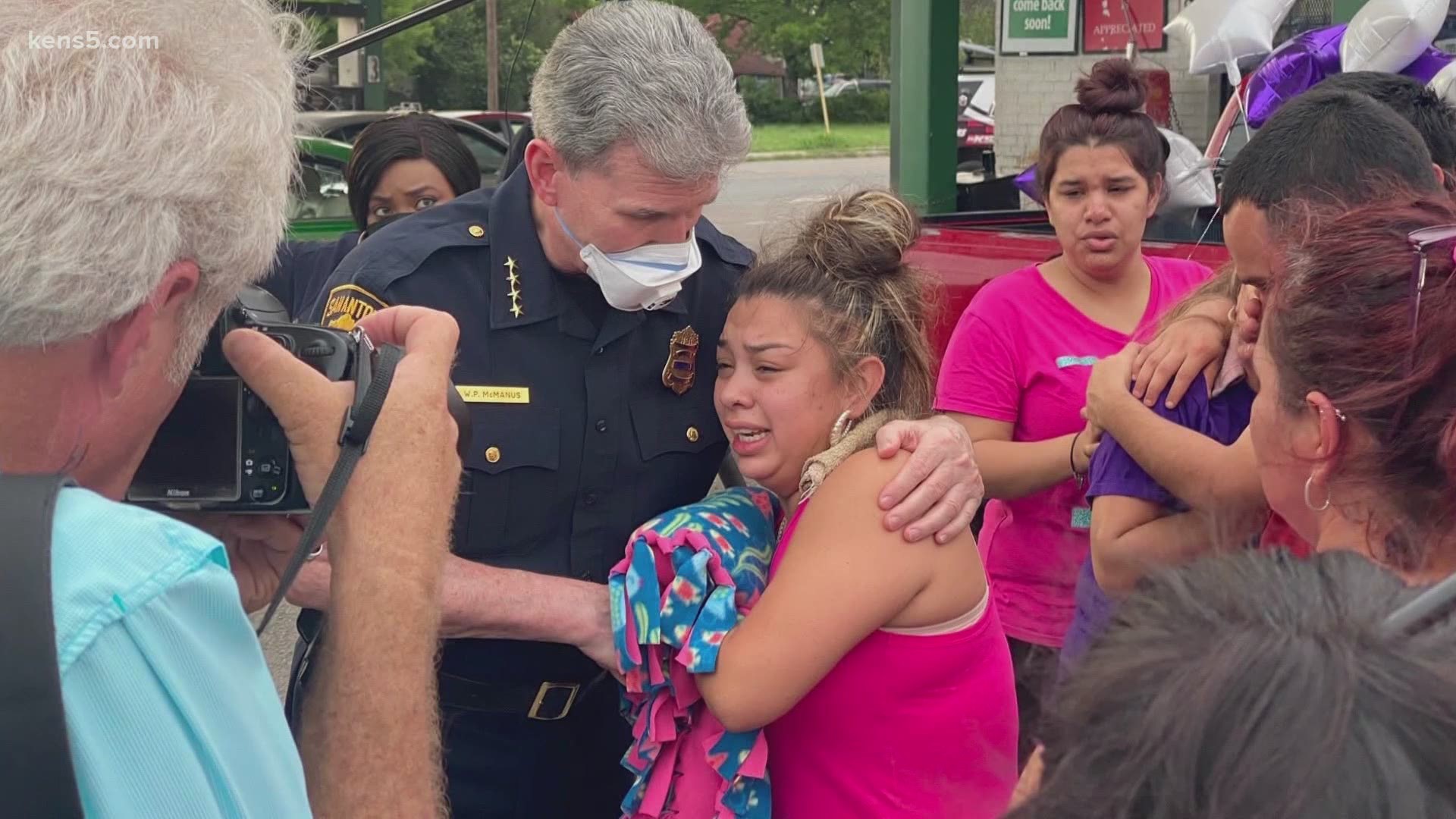 Community members and the San Antonio police chief remembered the life of Saryah Perez, who was killed on Mother’s Day.