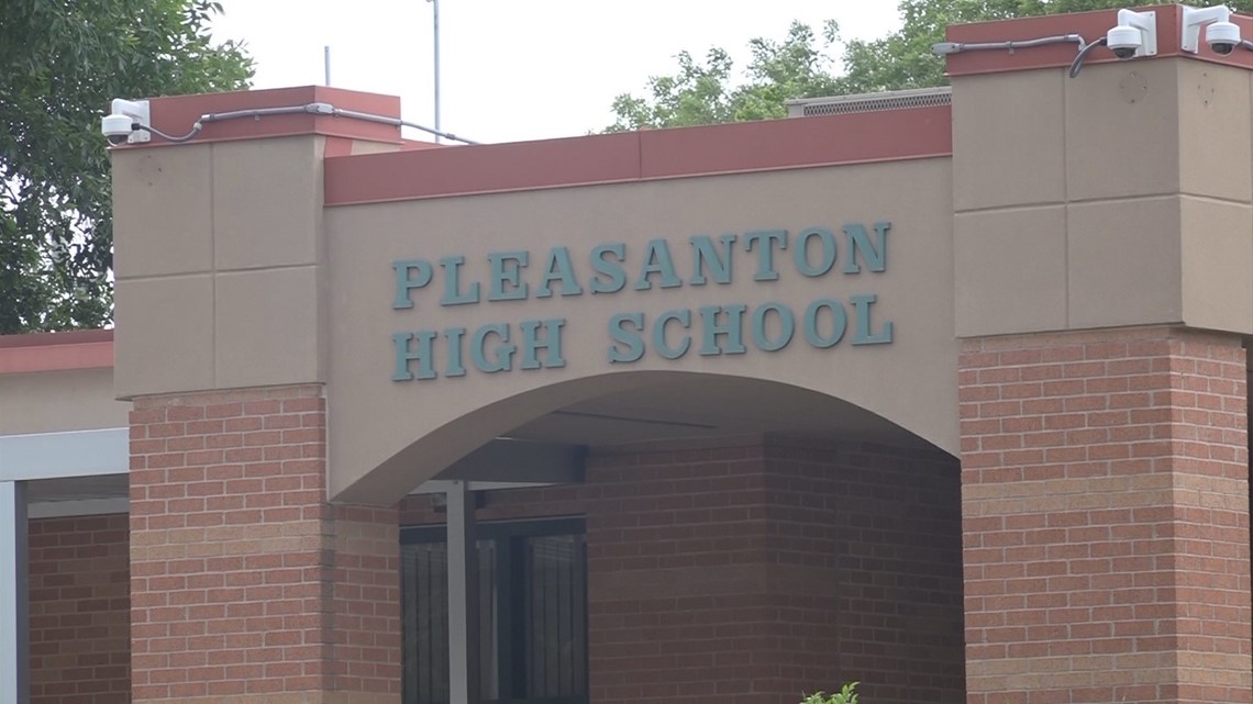 Pleasanton HS student arrested after guns found in truck
