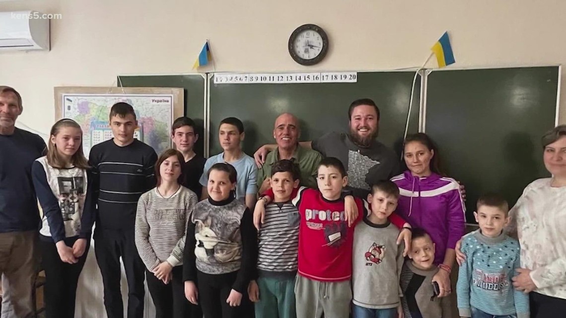 'I felt the Lord called me': San Antonio attorney on the ground in Ukraine risking his life to help others as Russian invasion intensifies - Vimarsana News