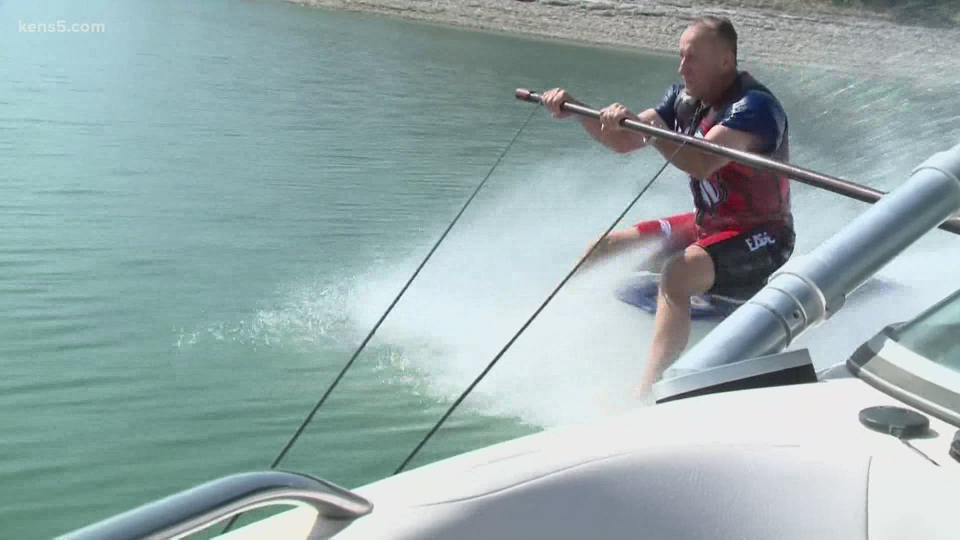 In this week's Texas Outdoors, we're heading to Medina Lake for something really tough... barefoot water skiing.