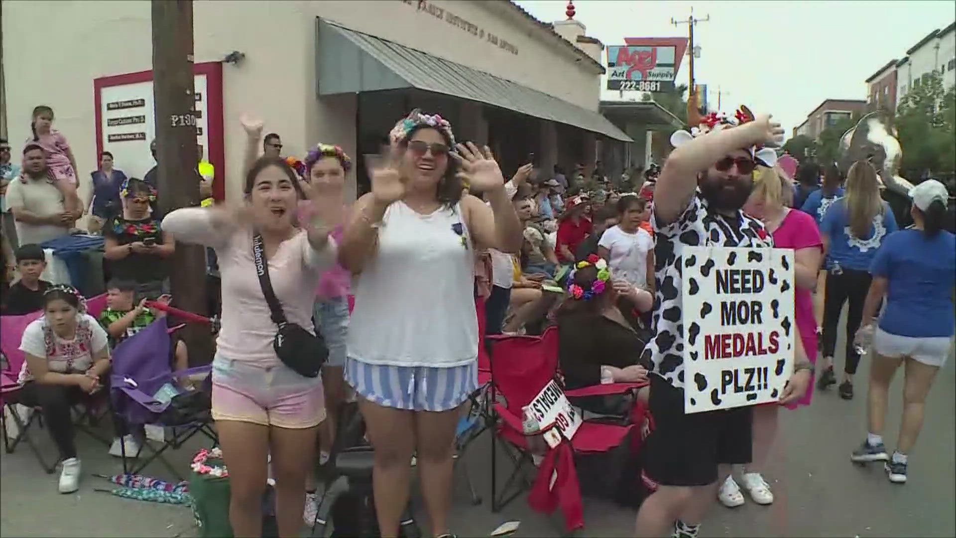 Thousands of San Antonians poured into downtown for Battle of Flowers Parade