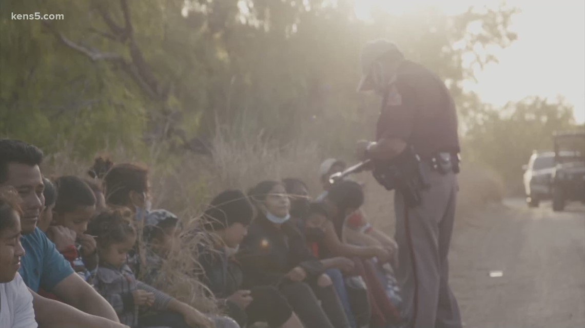 Breaking down why more unaccompanied minors are arriving at the southern border - Vimarsana News