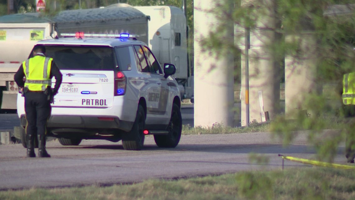 Man arrested in fatal Von Ormy hit-and-run of man believed to be homeless - Vimarsana News