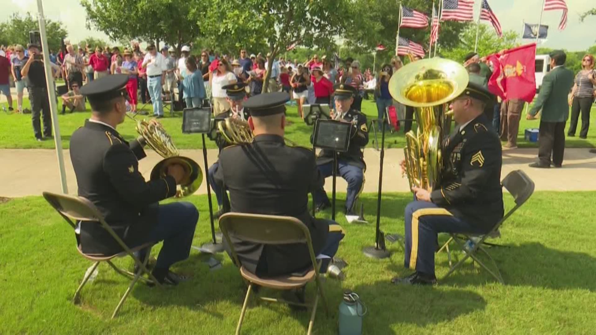 In San Antonio, under a blue sky, hundreds of patriotic people turned out for a stirring ceremony at Fort Sam Houston National Cemetery. They came to remember and to say thanks on behalf of all those who gave their lives for freedom.