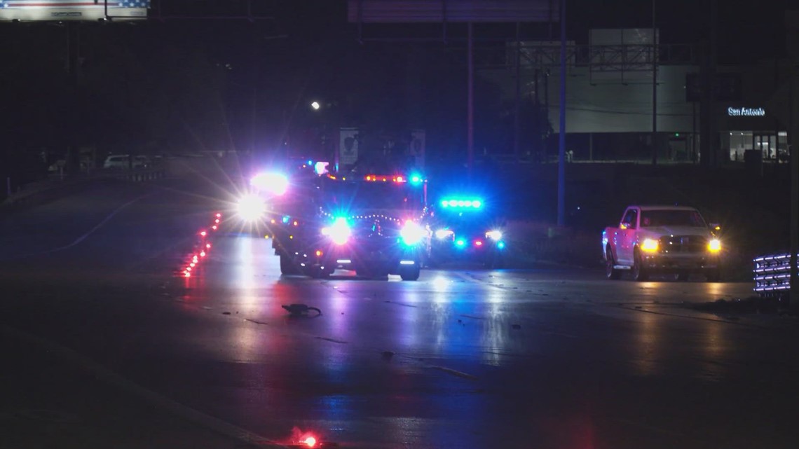 SAPD investigating motorcycle crash on northwest side of town | kens5.com