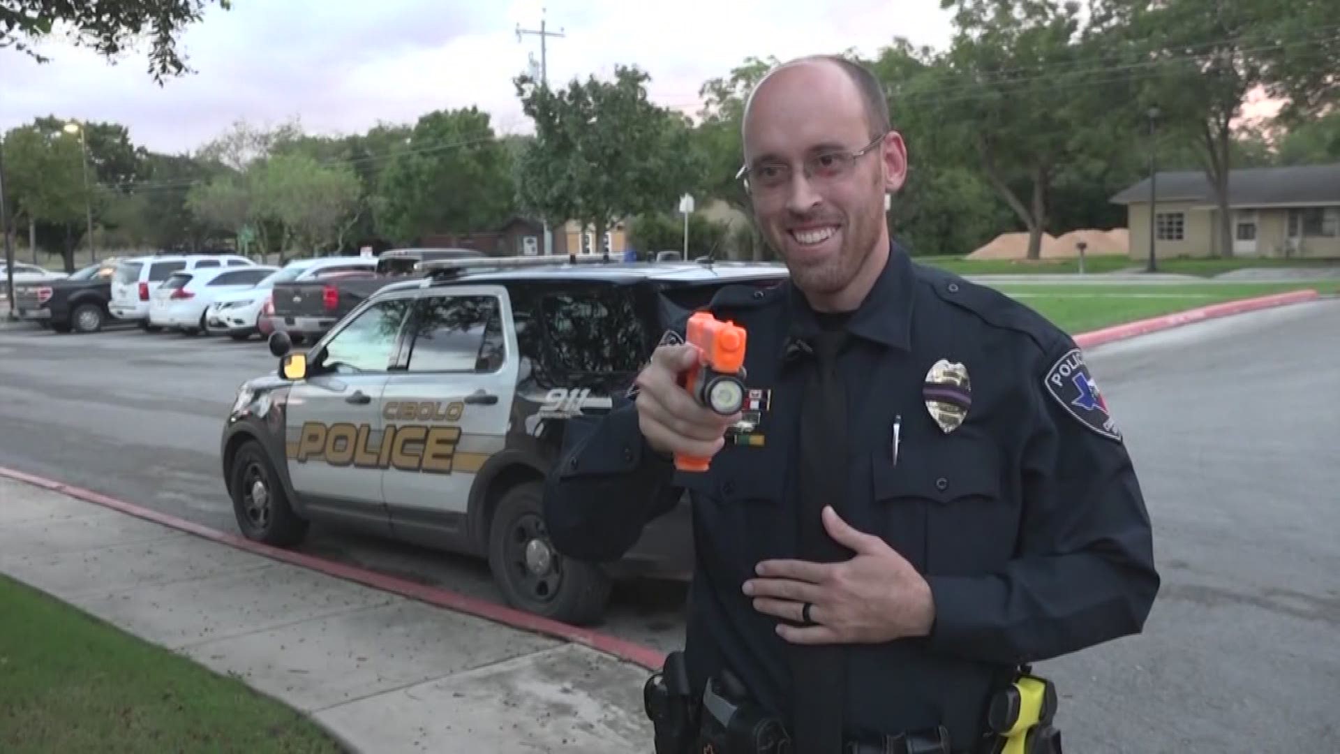 Cibolo police officers are hitting the streets with new gear - thanks to a gift from one of their neighbors. Santikos Entertainment wrote a $5,000 check to the department. Leah Durain shows us what it bought.