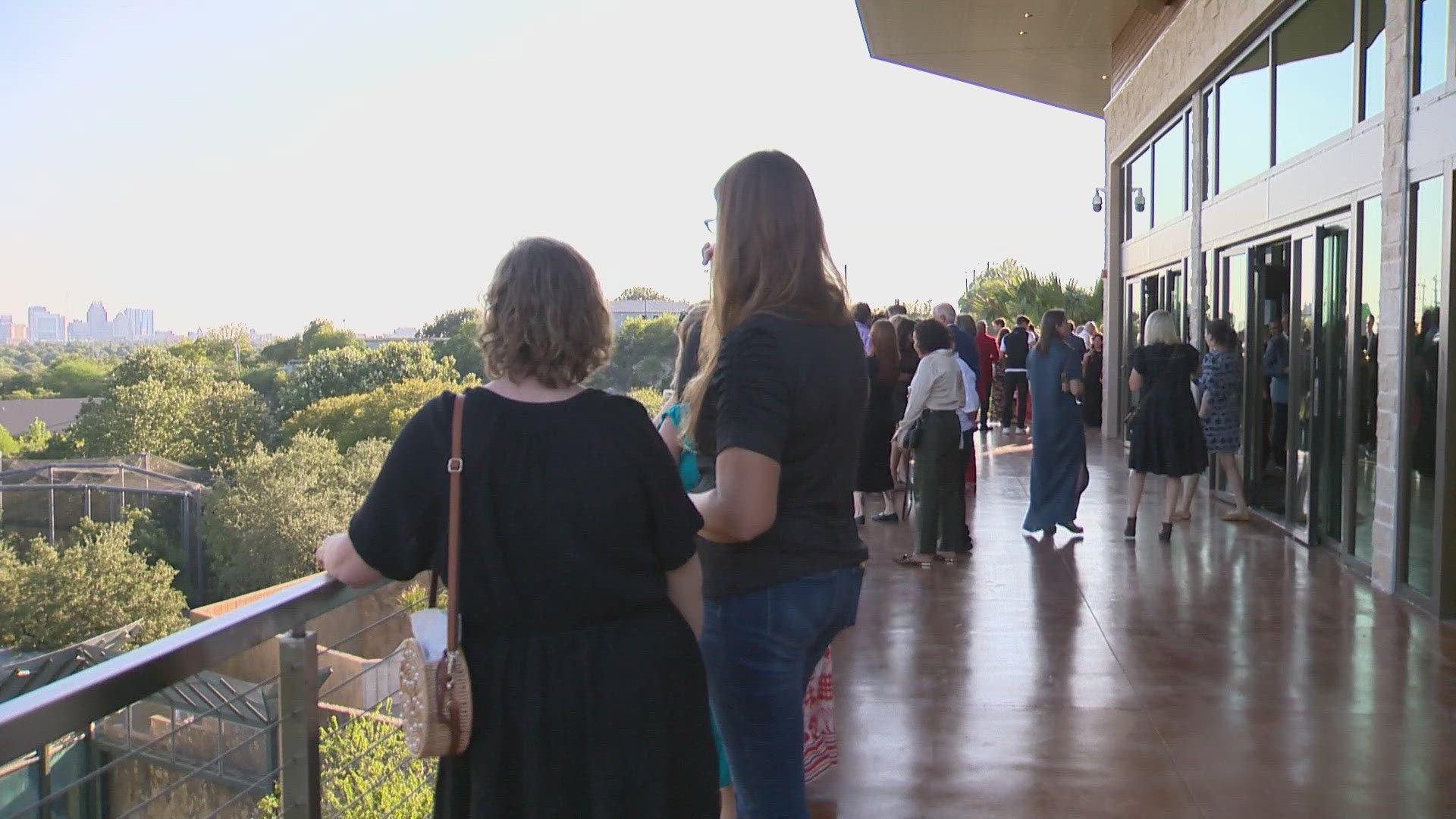 san-antonio-zoo-unveils-new-event-space-kens5