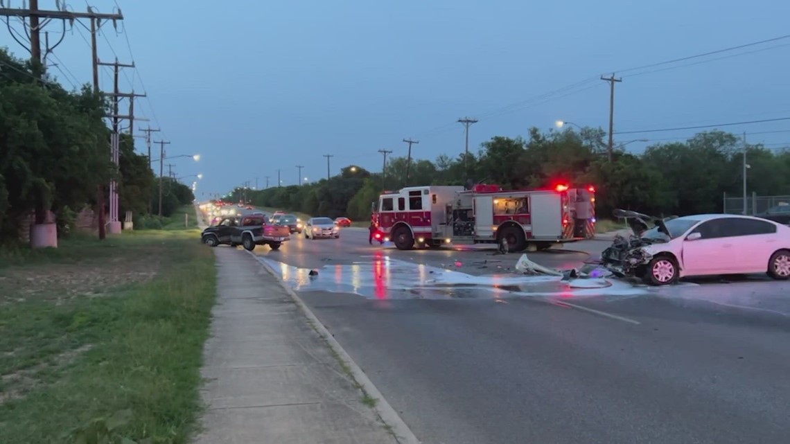 Traffic signal to be installed at west-side intersection after numerous crashes - Vimarsana News