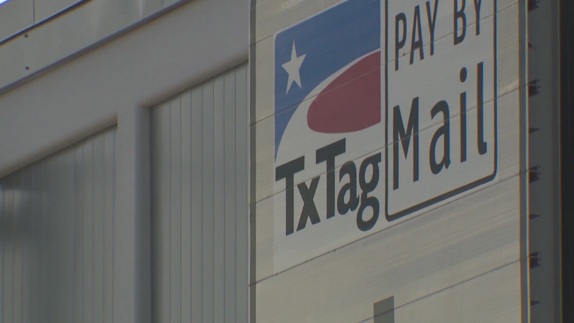 Mark Abi-Falah paid a toll road bill back in October but TxTag kept re-sending the bill anyway. He decided to call KENS.