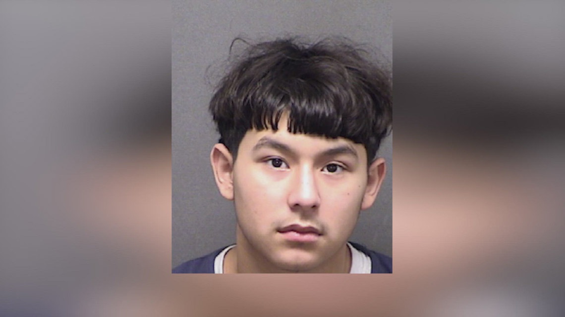 18-year-old sentenced to 40 years for murdering man at south-side San ...
