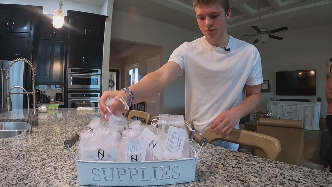 Teen's new hobby leads to online business | Made In SA