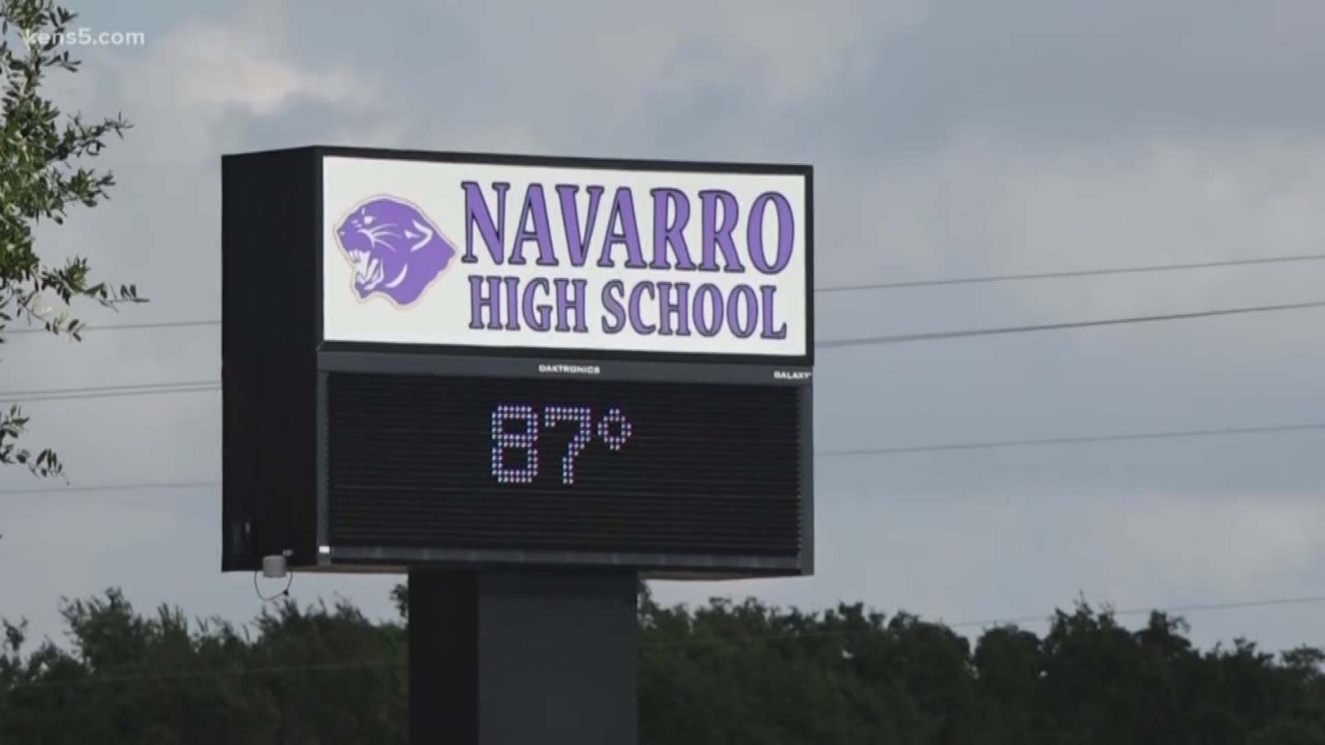 Just weeks into the school year and Navarro High School students are learning about infectious bacteria, after several students were diagnosed with staph infections.