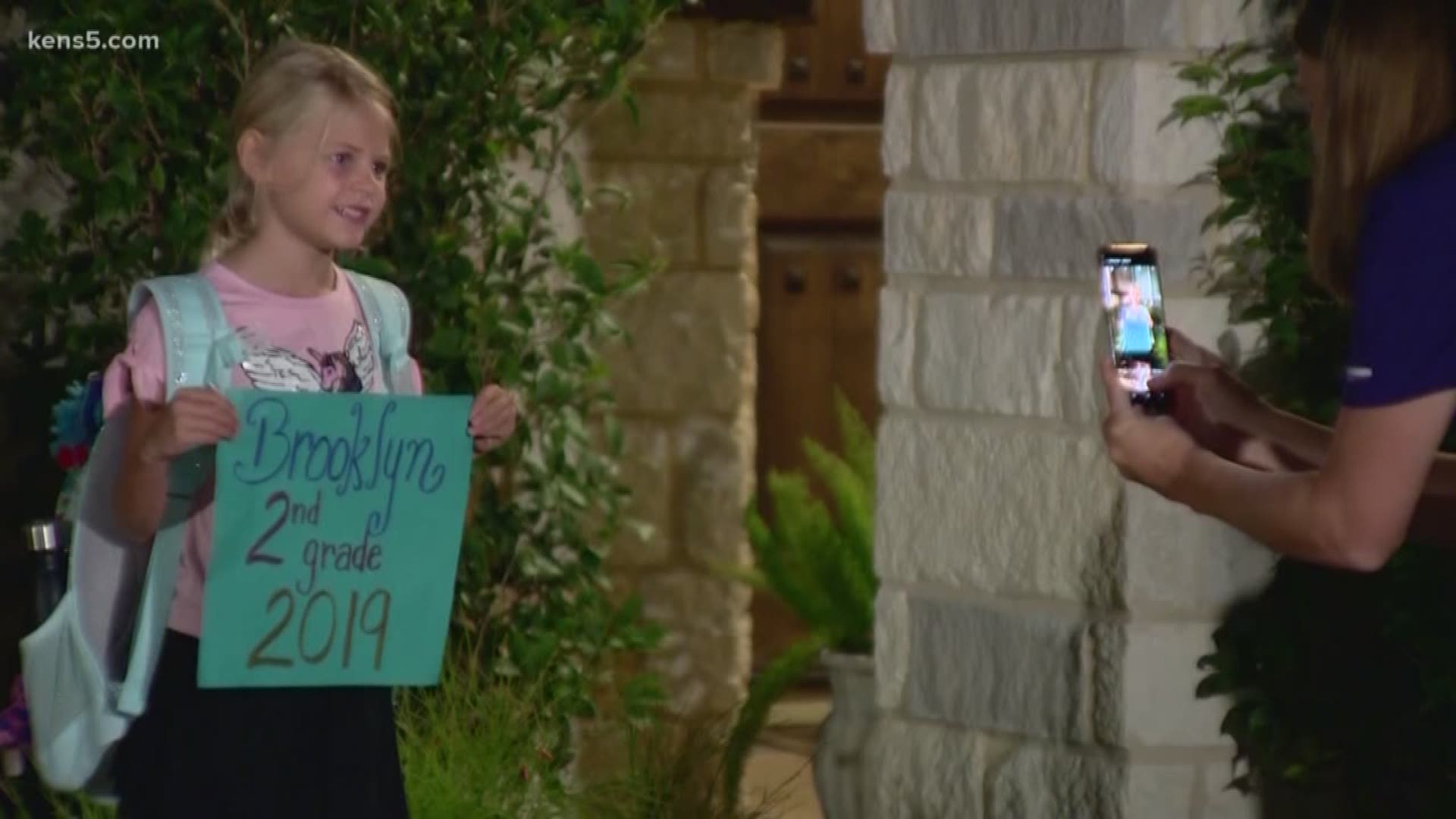 One of the final school districts to start class rang the bell Tuesday morning. Comal ISD welcomed students back from summer break.