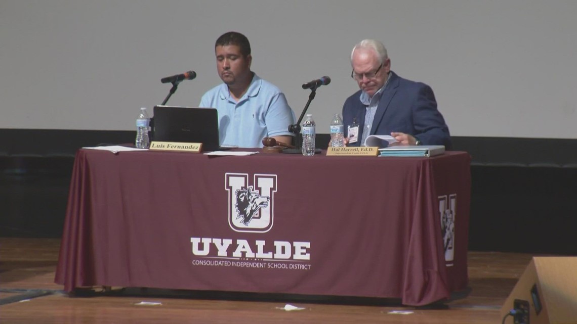 WATCH: Uvalde CISD addresses concerns and questions ahead of the school year - Vimarsana News