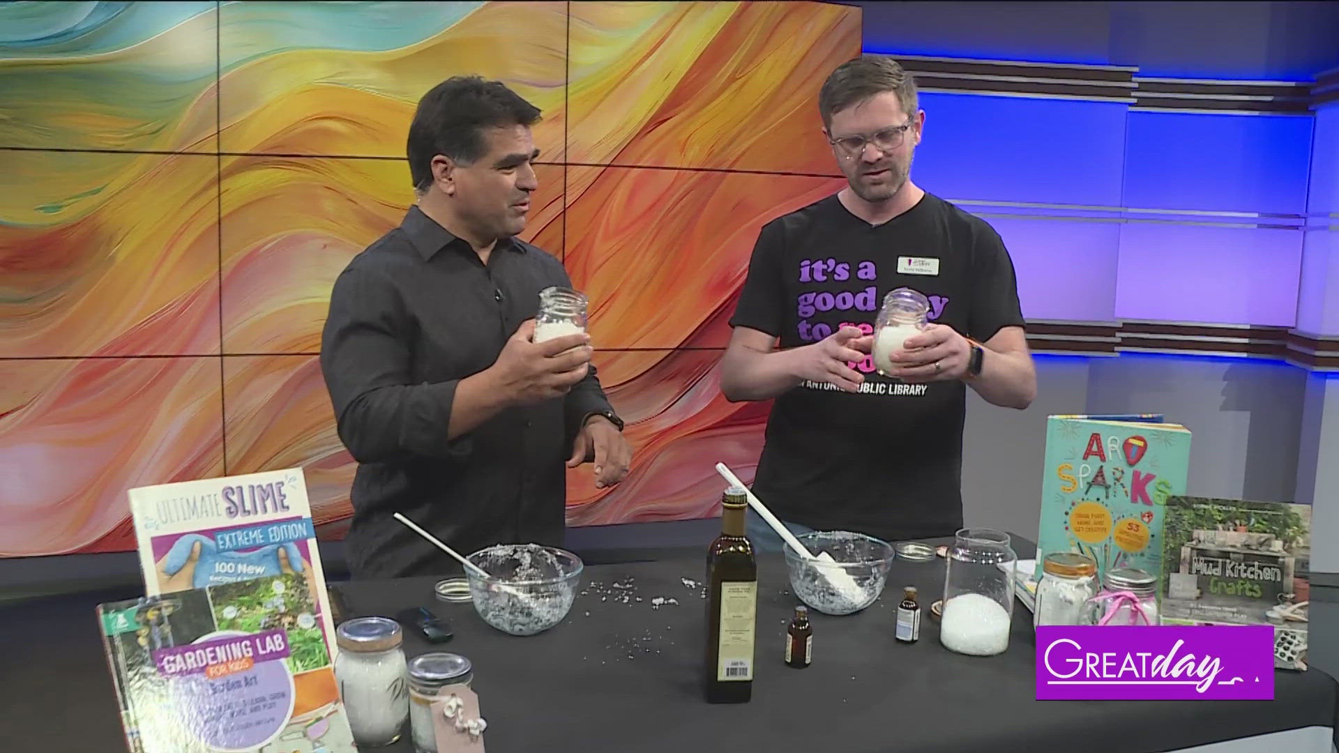 Scott Williams with the San Antonio Public Library shares an easy Mother's Day craft you can do at home.