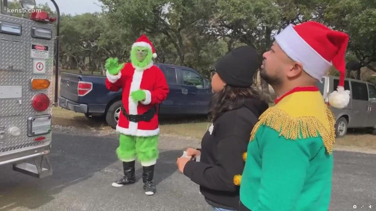 Volunteers bring smiles to San Antonio child with special holiday helpers