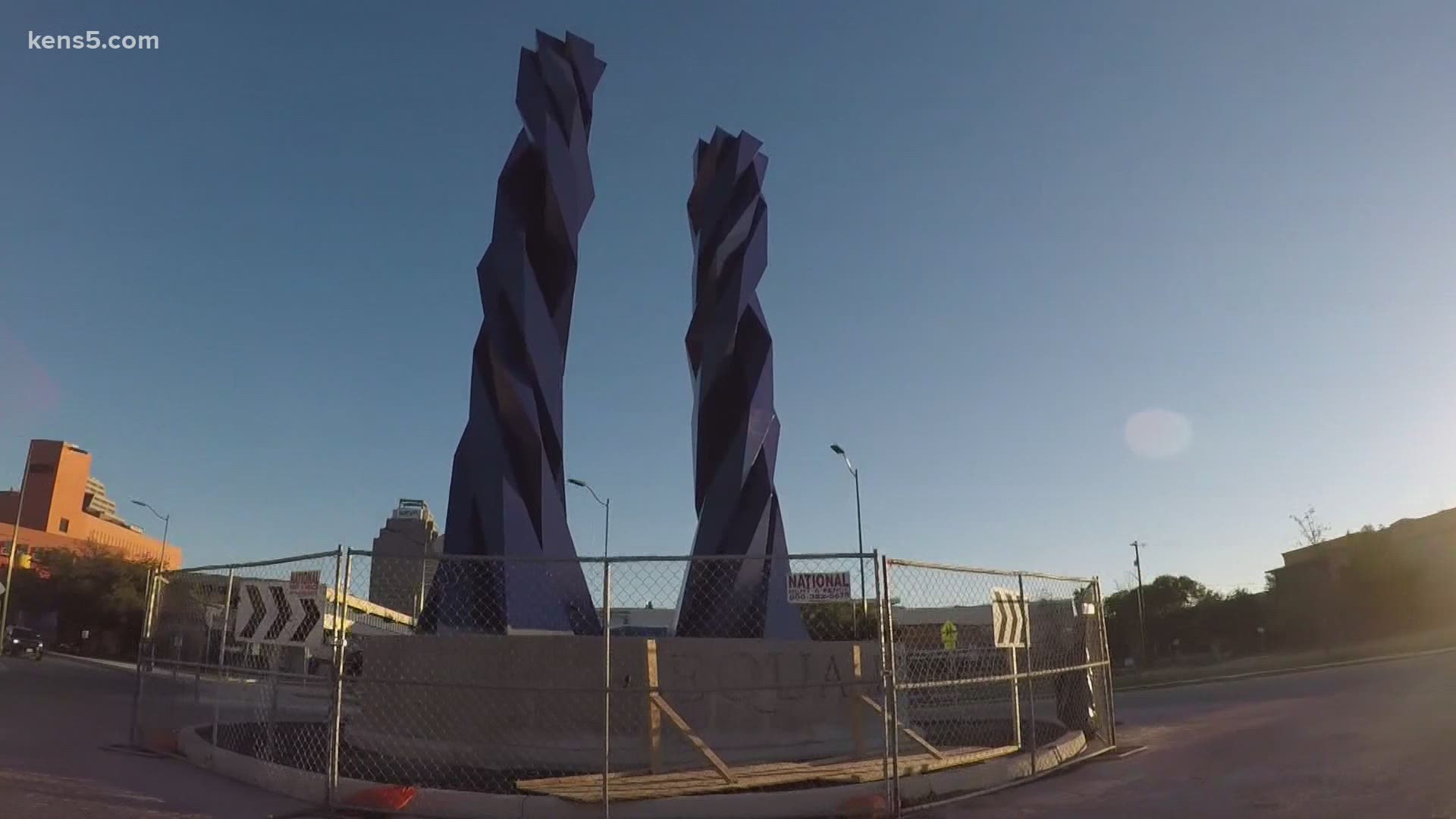 The 33-foot-tall sculpture comes from the same Mexican artist as the city's iconic Torch of Friendship installation.