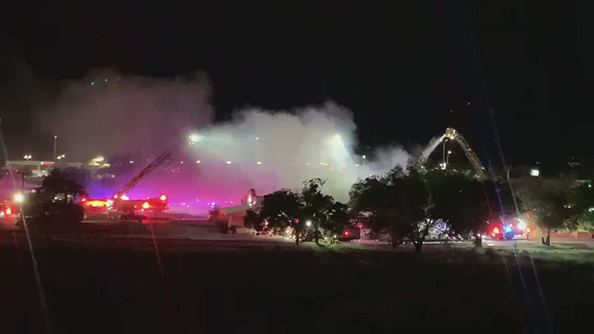KENS 5 Eyewitness Frank Hakspiel sent this video of the Grill at Leon Springs fire early Thursday morning. Fire officials say the restaurant is a total loss.