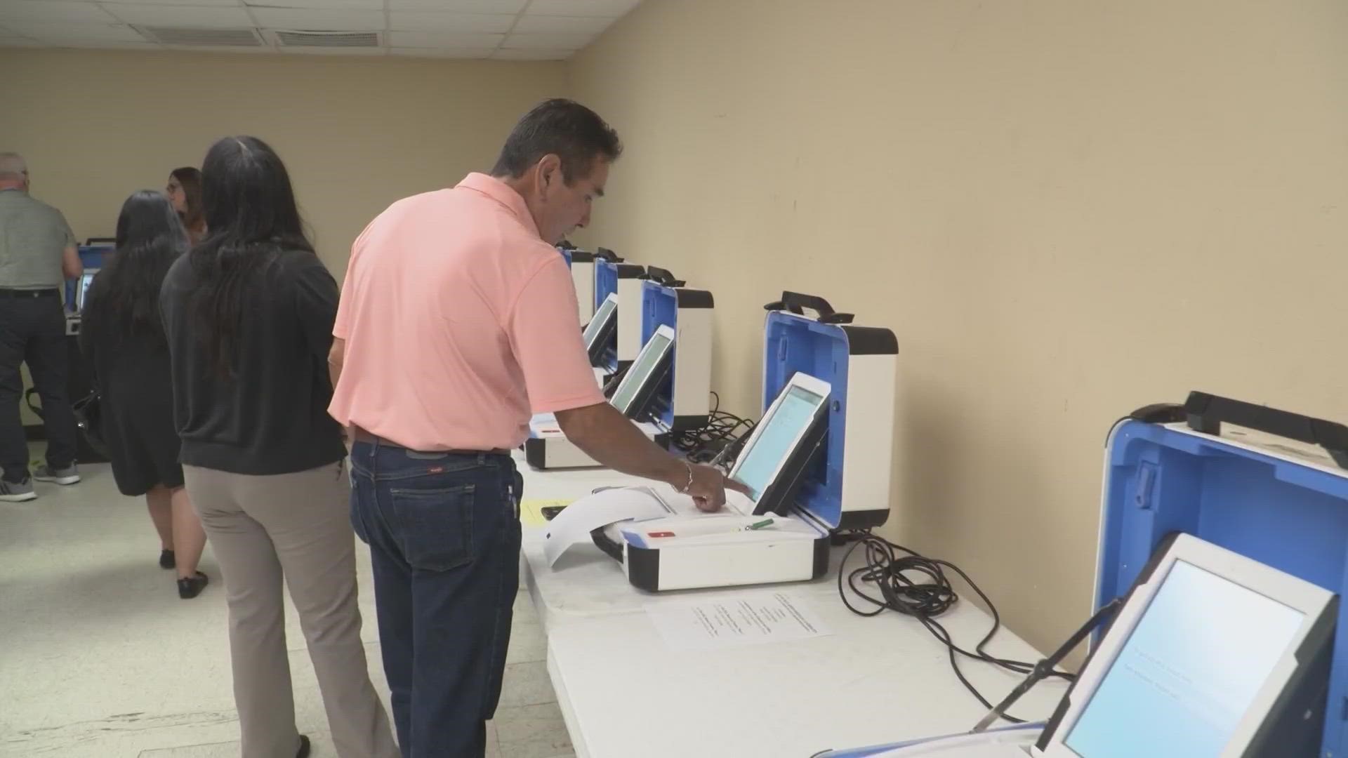The state estimates it would cost taxpayers more than $116 million to replace most existing voting machines. Lawmakers' preferred technology isn't yet available.