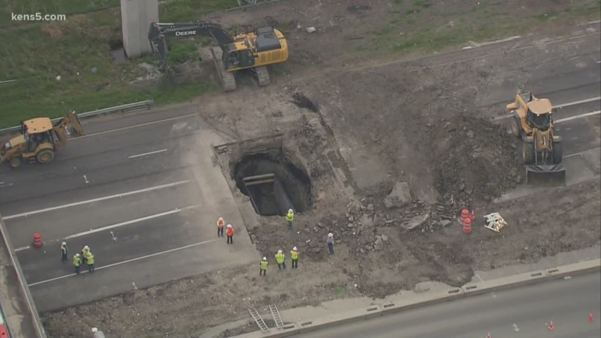 A sinkhole has shut down lanes along I-410 southbound to US 90 westbound, with those US 90 lanes and frontage road expected to be closed through Tuesday night. 

Traffic on 410 is being and will continue to be diverted to the frontage road and taken to cloverleaf ramps to access US 90 westbound. If you can find other alternate routes around the area, you are encouraged to do so.