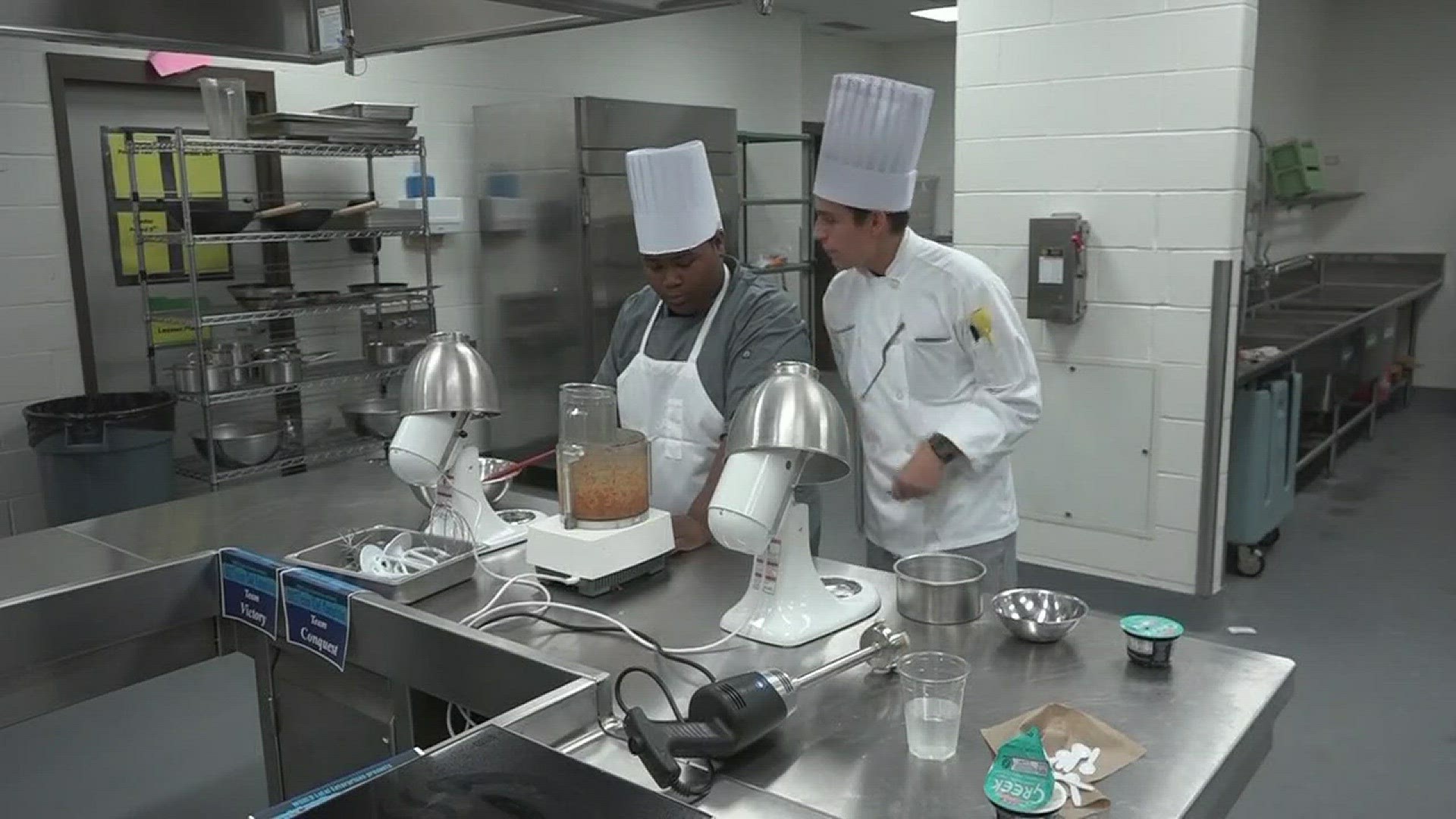 Young chefs from around San Antonio got a chance to compete in the 2017 junior chef competition at Sam Houston High School on the east side.