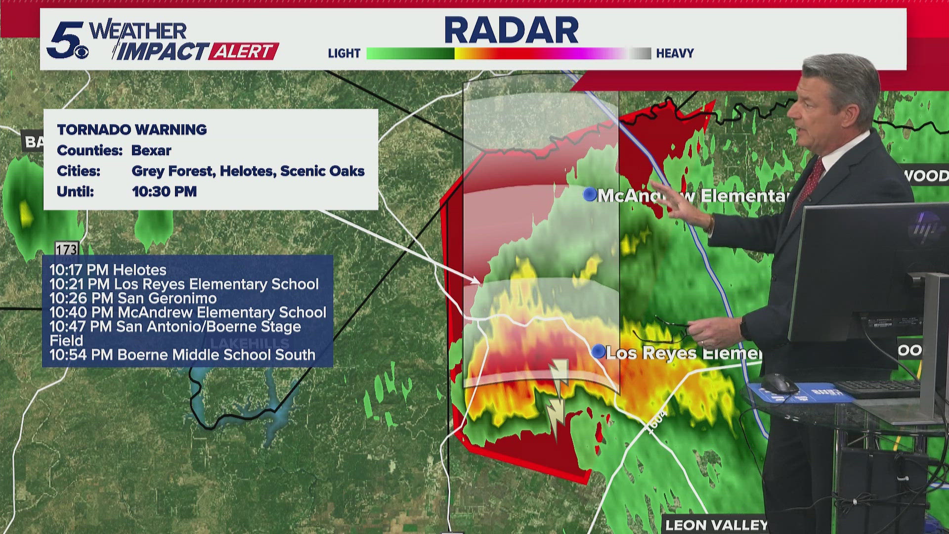 Tornado Warning issued for northwestern Bexar County, near Helotes