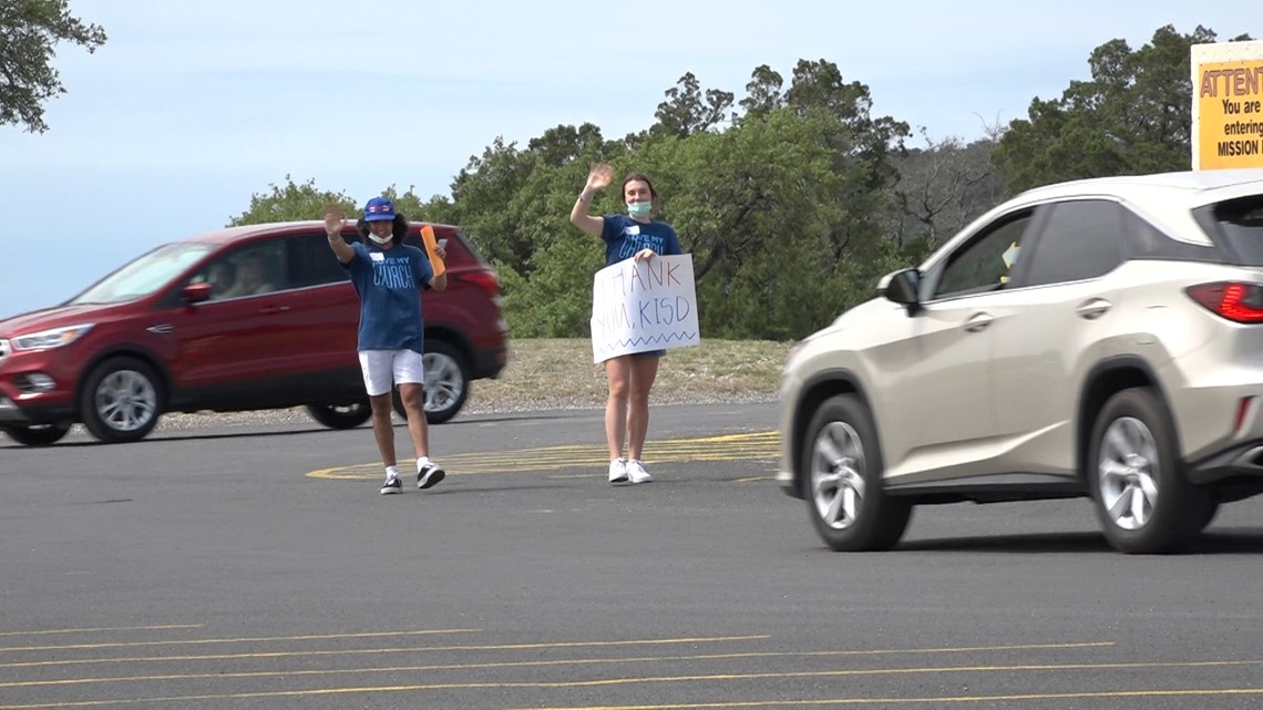 Church honors Kerrville ISD teachers | kens5.com