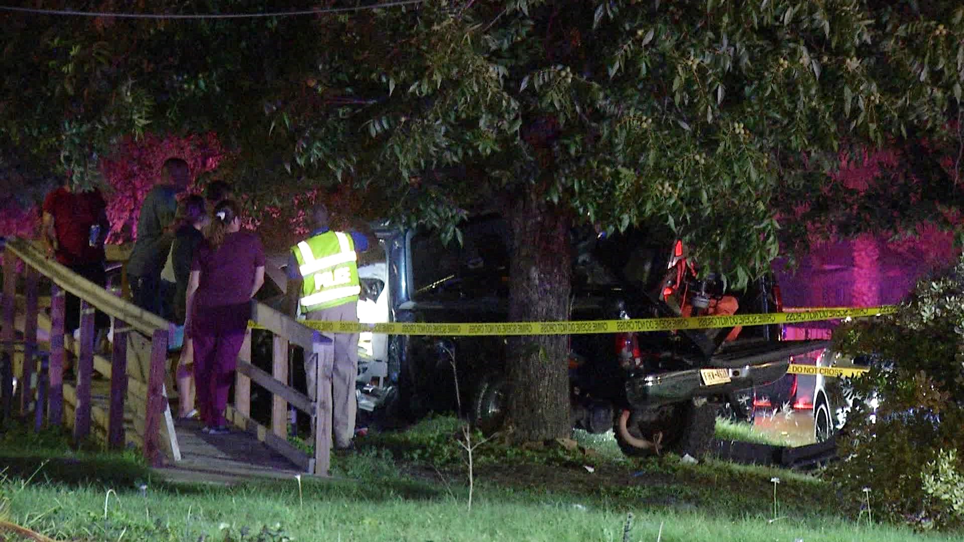 Driver killed after slamming into SAPD patrol car | kens5.com