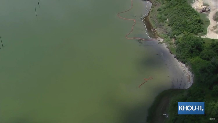 Texas oil spill reported to Coast Guard