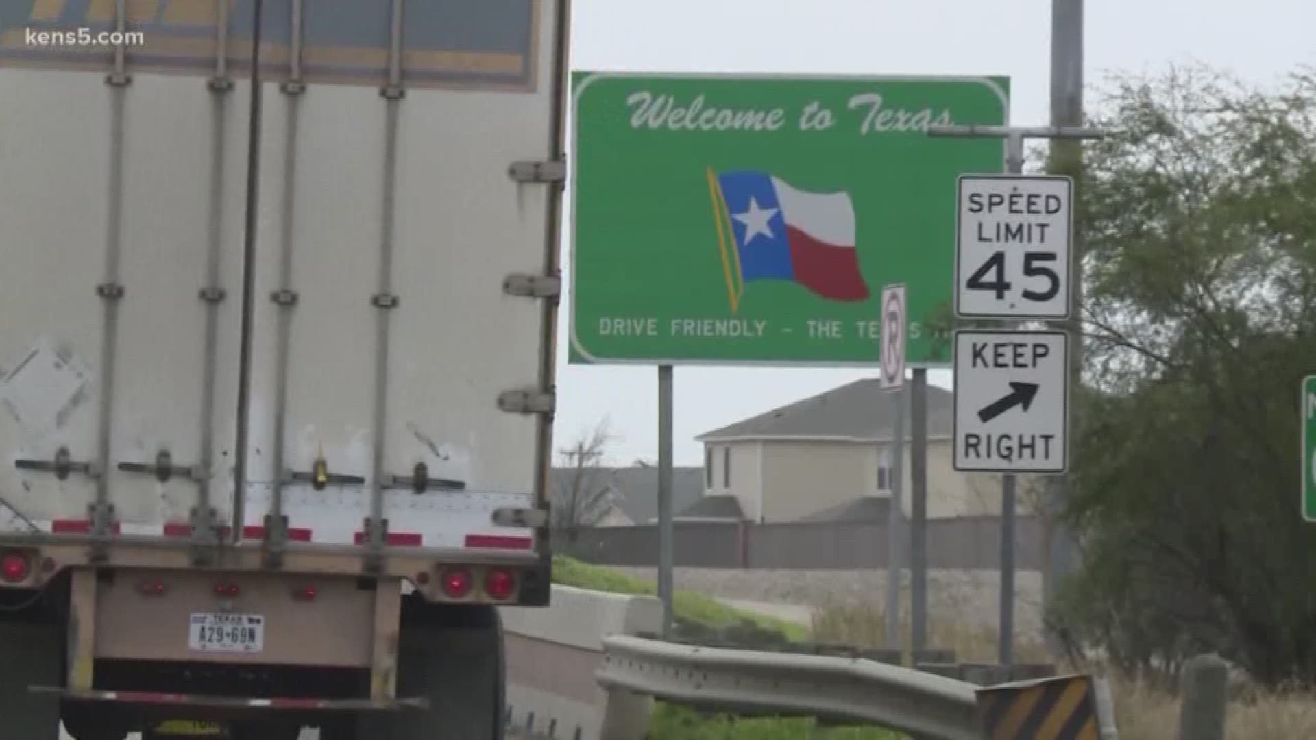 Reports of a homemade bomb at a bridge crossing in Laredo have raised concerns about a potential terror attack on the massive inland port. Eyewitness news border reporter Oscar Margain explains the threat faced on America's southern doorstep.