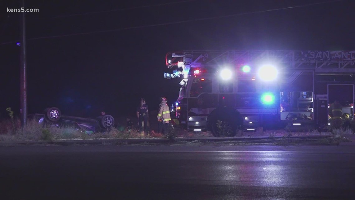 Two women rescued from car after rollover accident - Vimarsana News