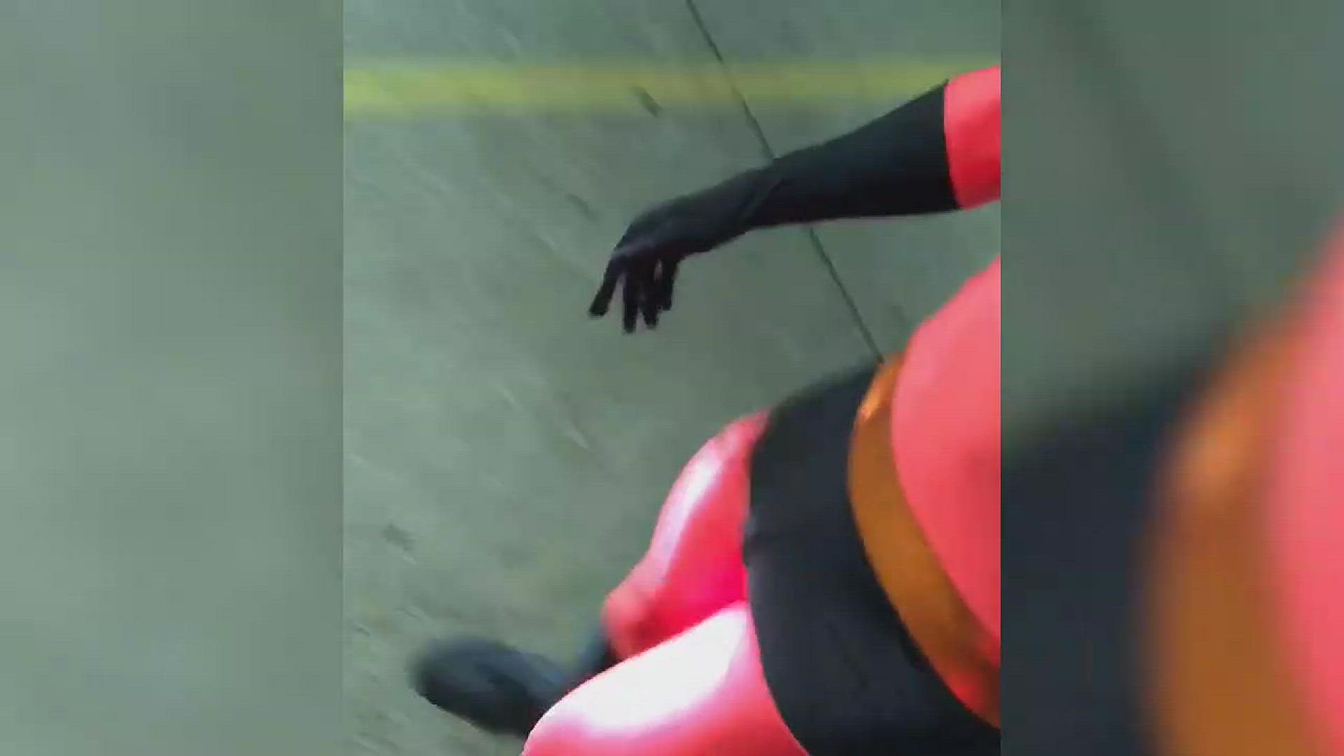 A San Antonio couple attracted attention dressing up as the Incredibles this weekend. Video courtesy of Nathan Teplitzky.