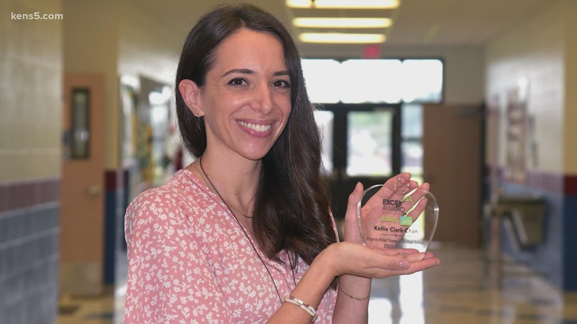 Kellie Clark-Chan wins KENS 5 EXCEL Award for Lackland ISD